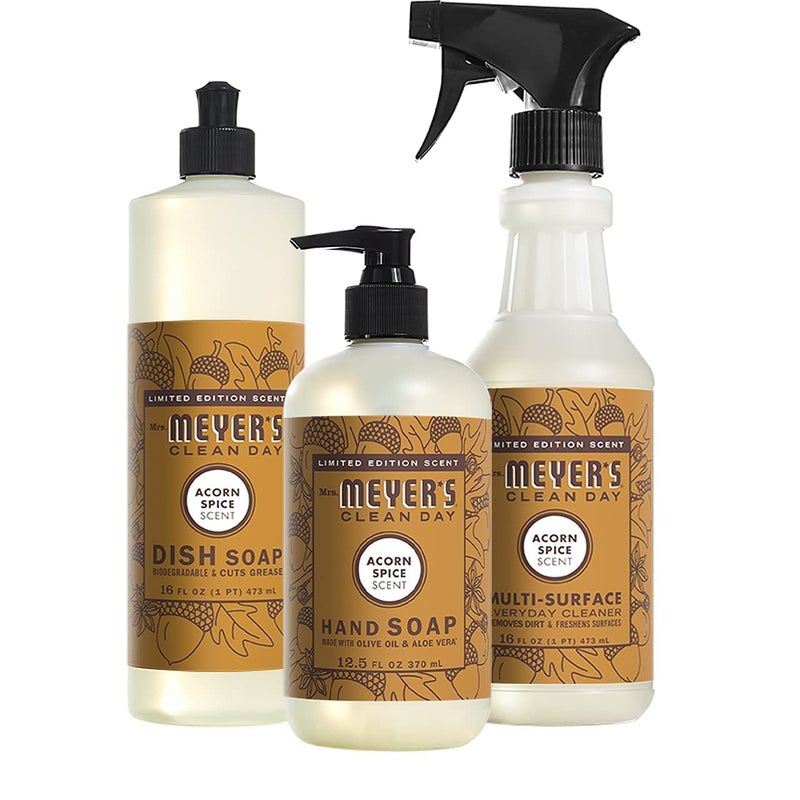 MRS. MEYER'S CLEAN D تتضمن مجموعة مطبخ السيدة ماير أكورن سبايس مجموعة متنوعة من صابون اليد وصابون الأطباق ومنظف الأسطح المتعددة 3 قيراط. - Image 1